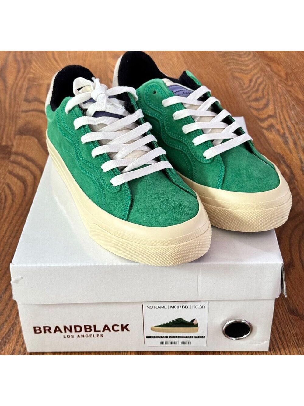 Brandblack Los Angeles Suede Sneakers Kelly Green Men’s 7.5 – New in Box, Retro